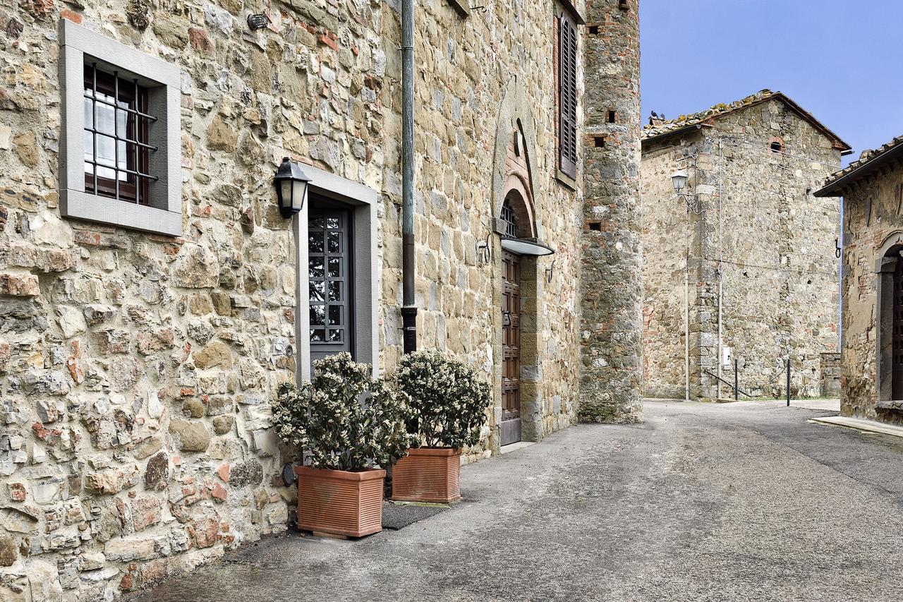 Aparthotel Castelletto Di Montebenichi Monte Benichi Exterior foto
